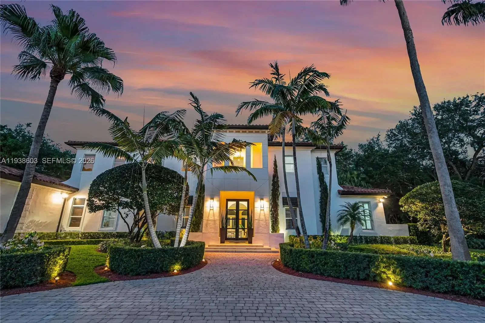 8 bedroom 8 bath Residential for sale at 12211 Pine Needle Ln, Pinecrest FL 33156