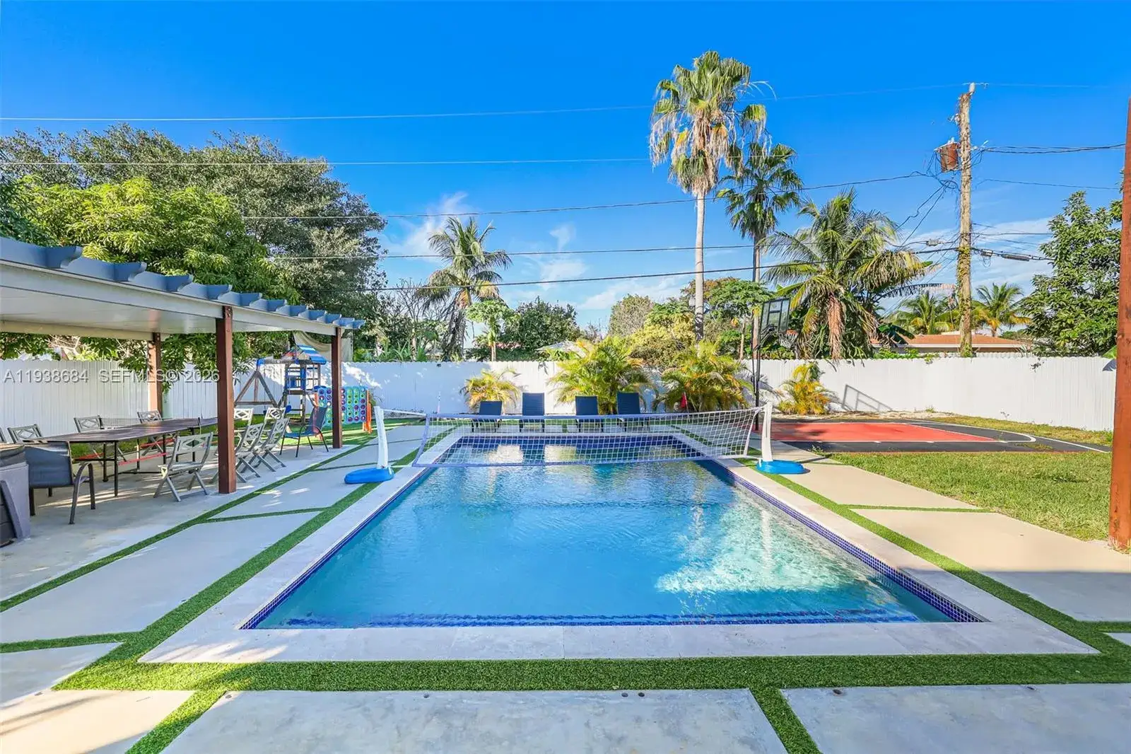 5 bedroom 4 bath Residential for sale at 10245 SW 212th St, Cutler Bay FL 33189
