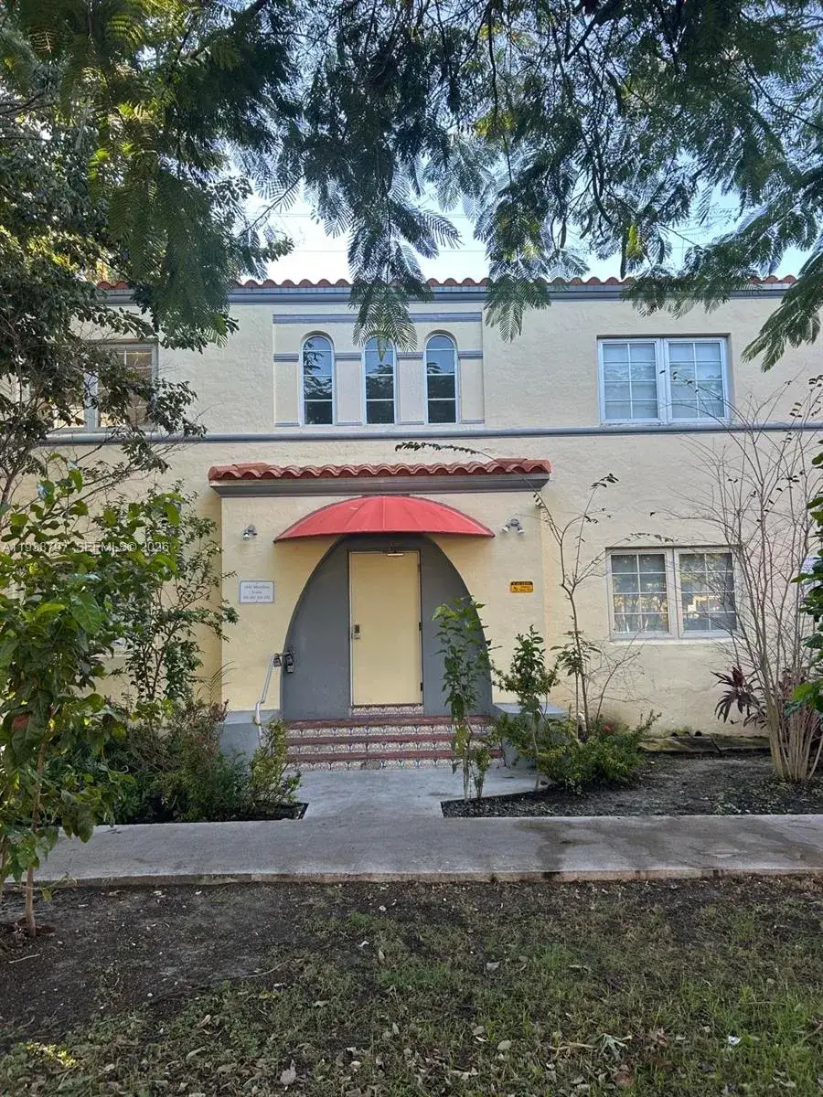 2 bedroom 2 bath Residential for sale at 1450 Meridian Ave # 101, Miami Beach FL 33139