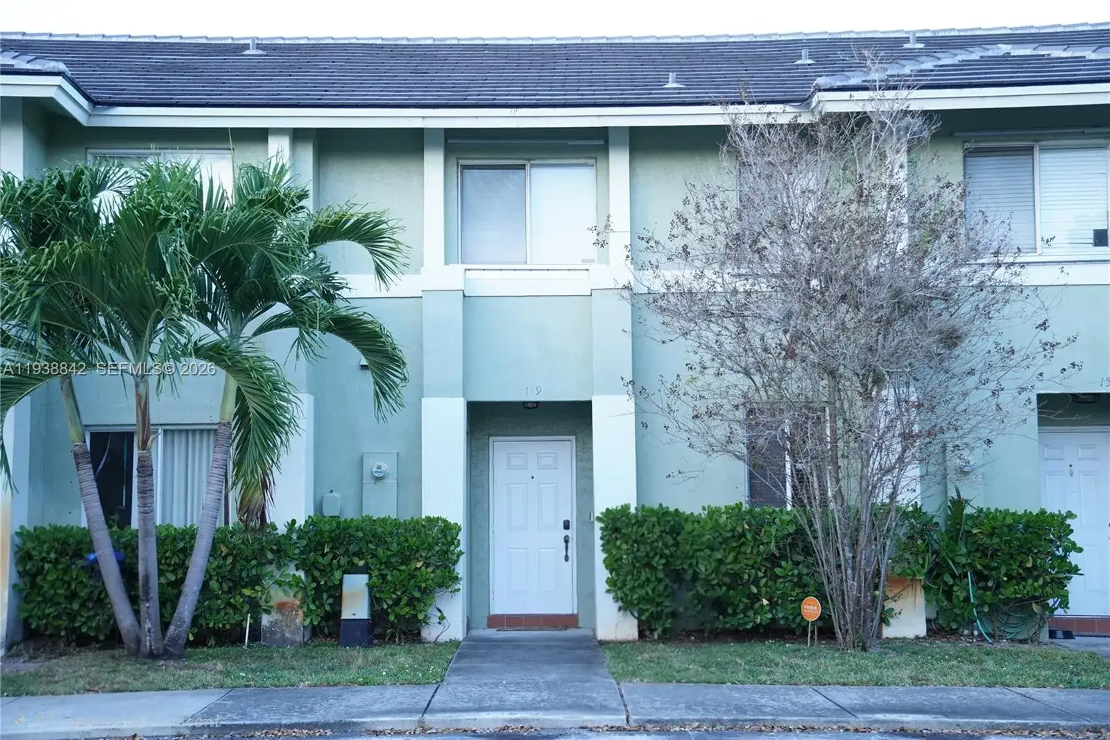 2 bedroom 2 bath Residential Lease for rent at 159 Hidden Ct Rd, Hollywood FL 33023