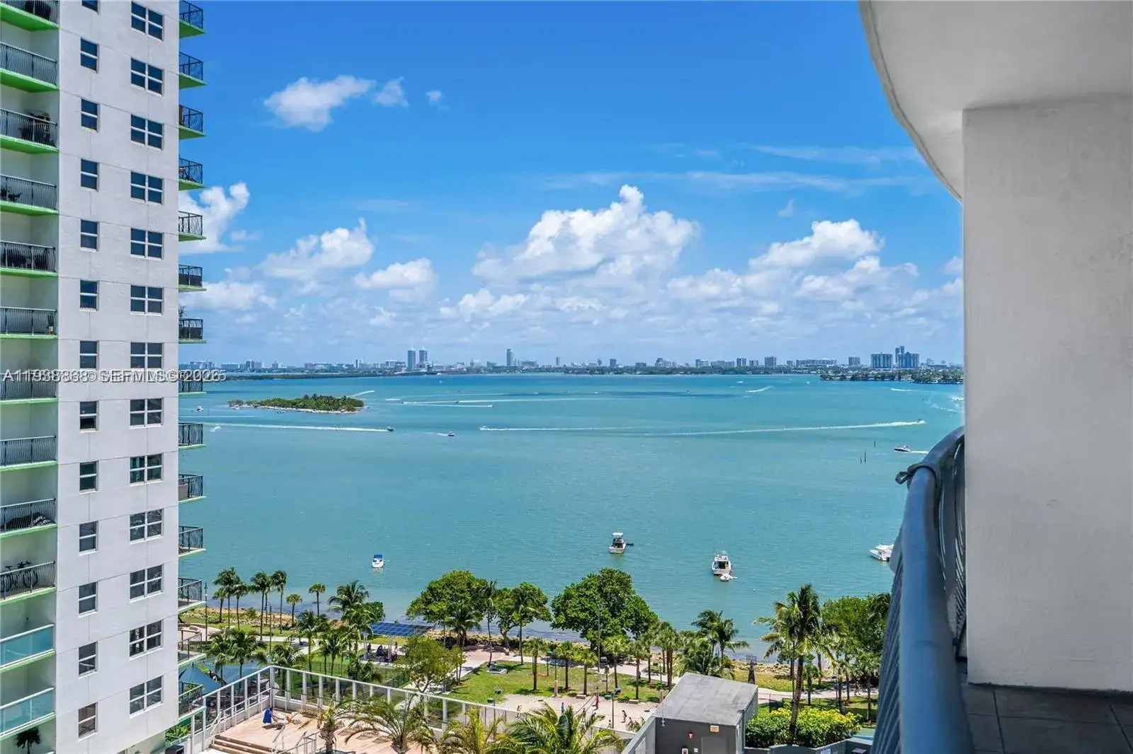 1 bedroom 1 bath Residential for sale at 1750 N Bayshore Dr # 1709, Miami FL 33132