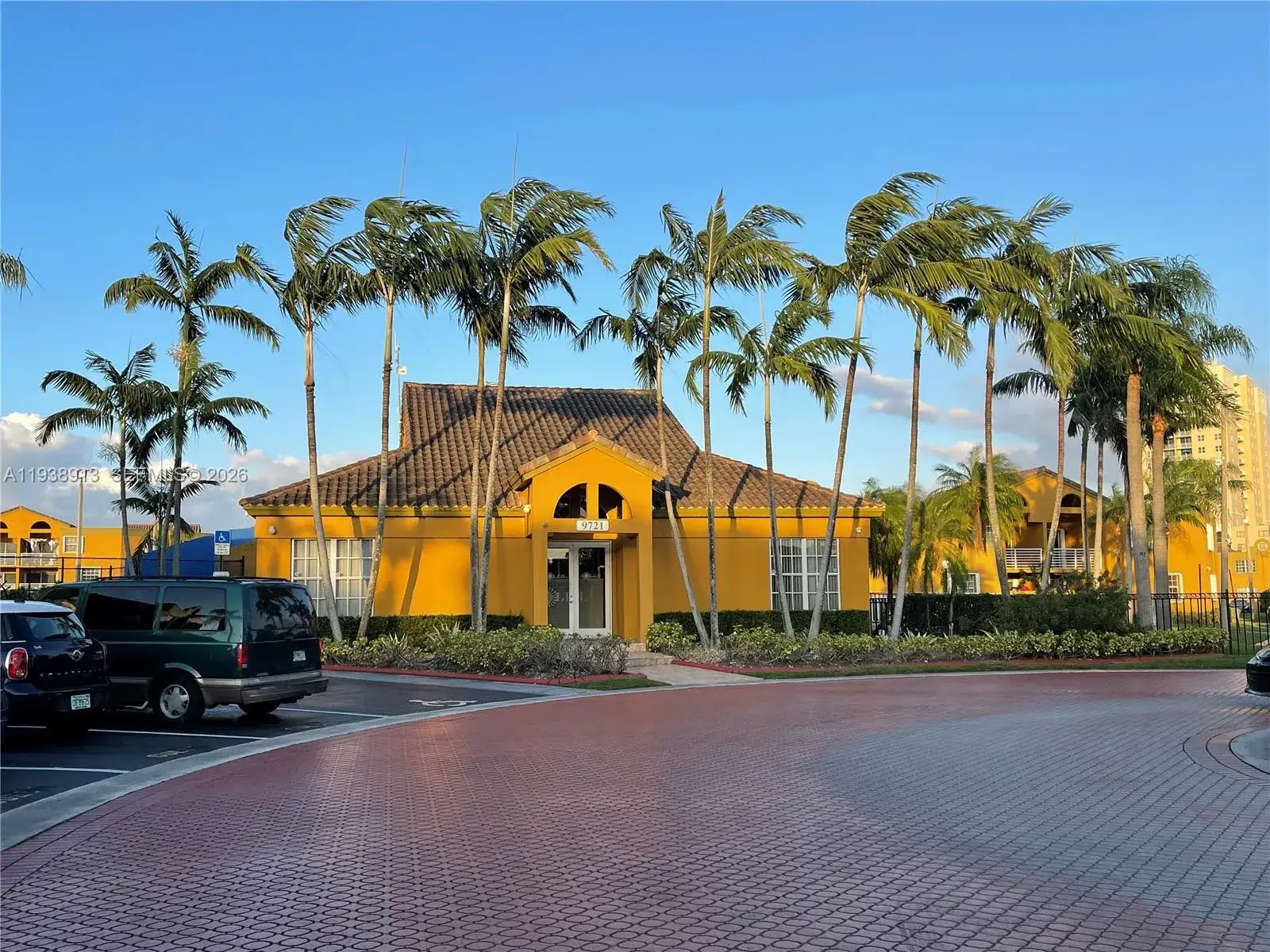 2 bedroom 2 bath Residential Lease for rent at 9711 Fontainebleau Blvd # D203, Miami FL 33172