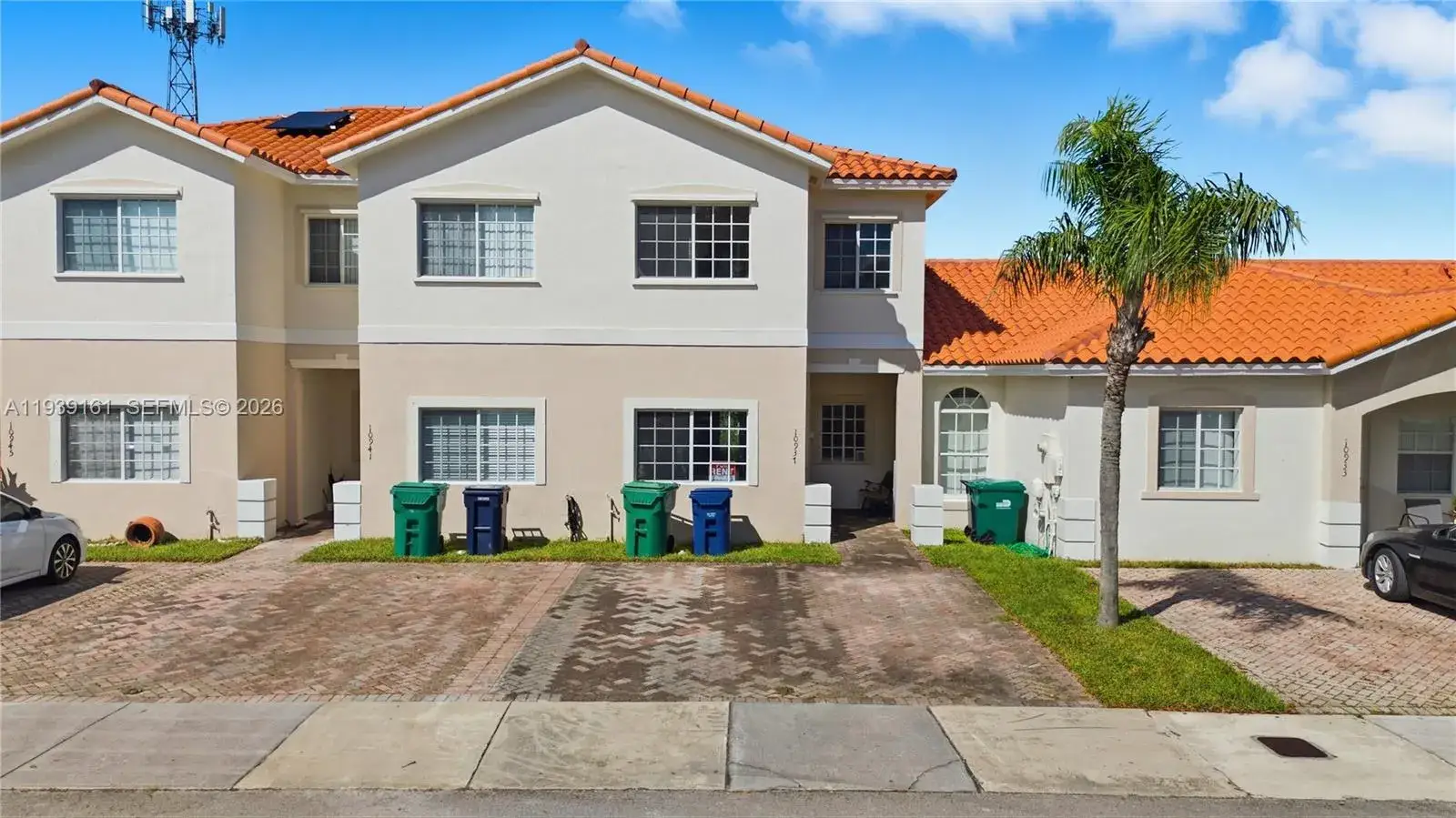 3 bedroom 2 bath Residential Lease for rent at 10937 SW 181st Ter, Miami FL 33157