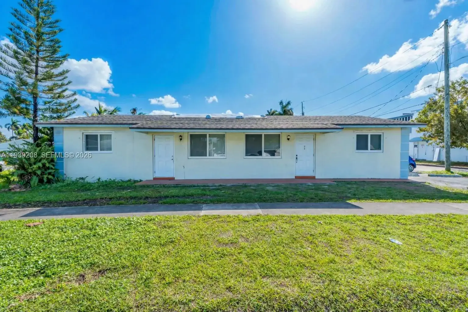 Residential Income for sale at 137 NE 1st Ct, Dania Beach FL 33004