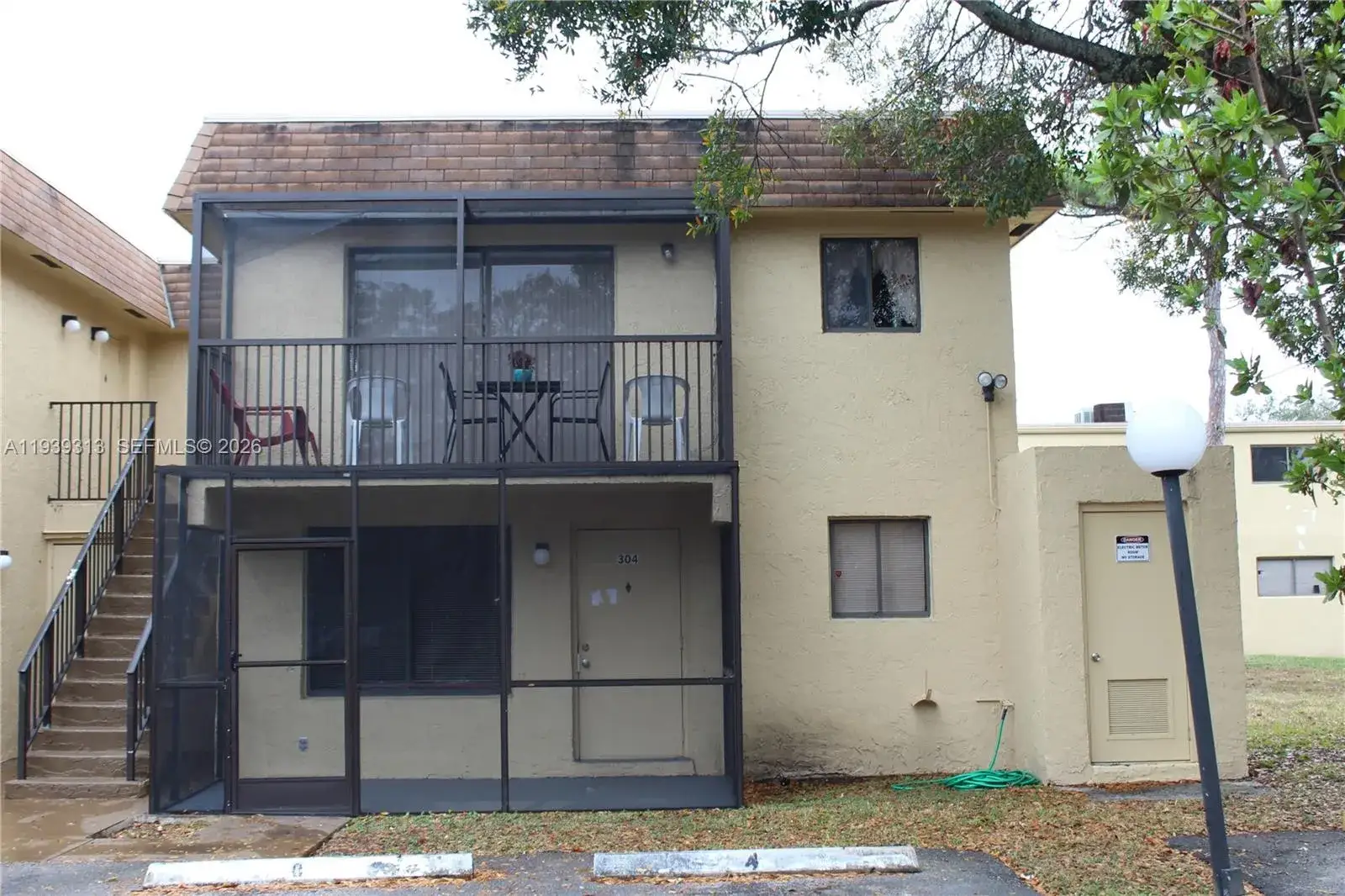 2 bedroom 2 bath Residential Lease for rent at 1245 S Flagler Ave # 304, Pompano Beach FL 33060