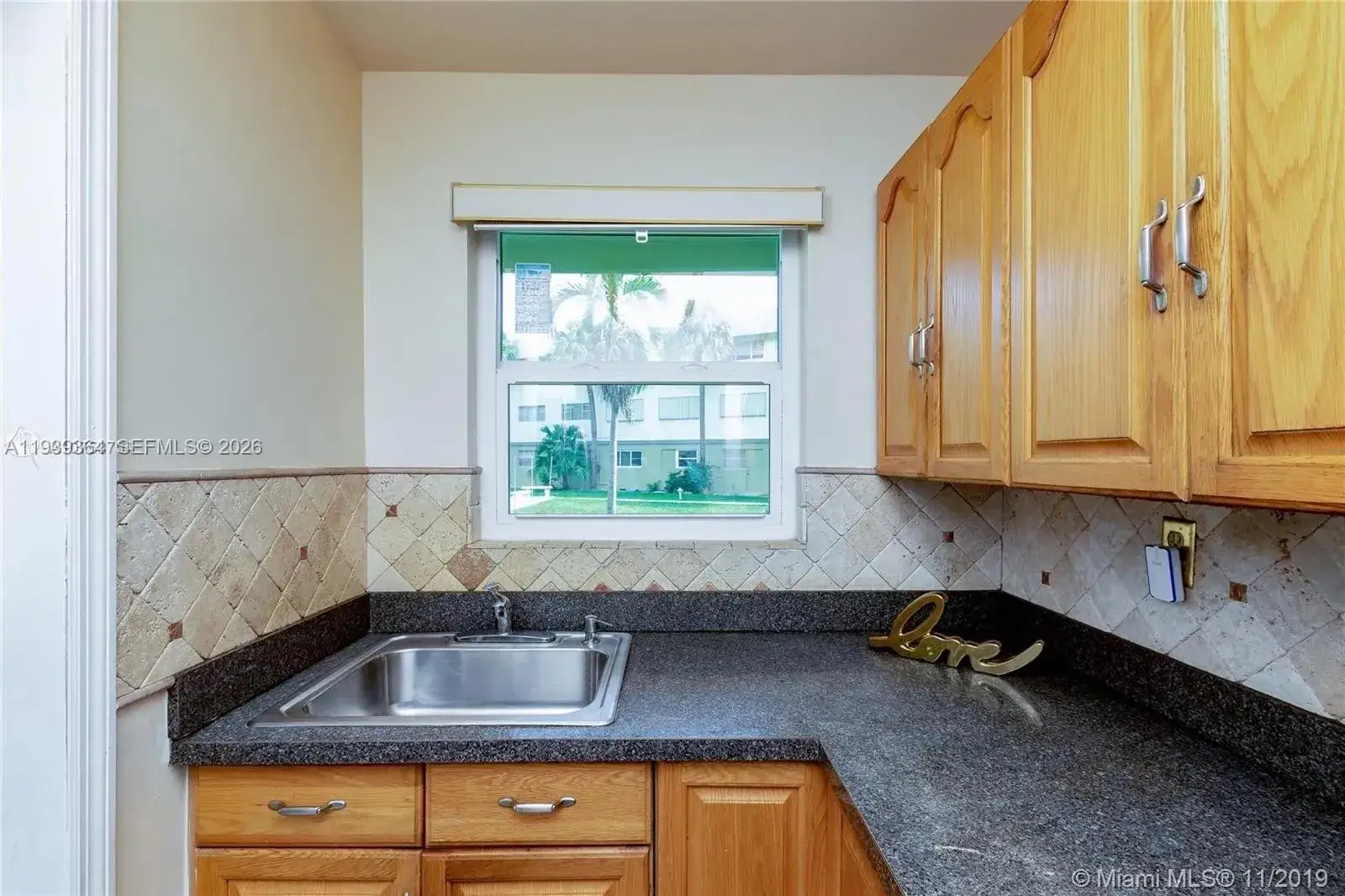 2 bedroom 2 bath Residential Lease for rent at 270 Layne Blvd # 102, Hallandale Beach FL 33009