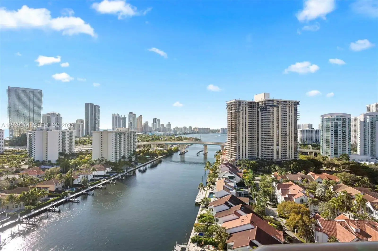 2 bedroom 2 bath Residential for sale at 19667 Turnberry Way # K, Aventura FL 33180