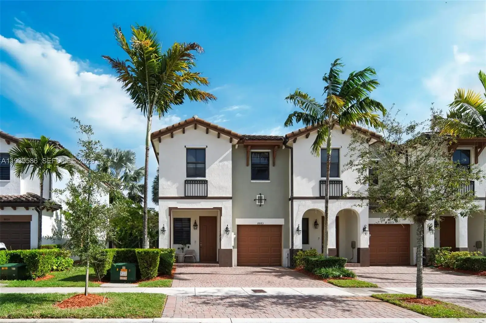 4 bedroom 2 bath Residential for sale at 8885 NW 102nd Ct, Doral FL 33178