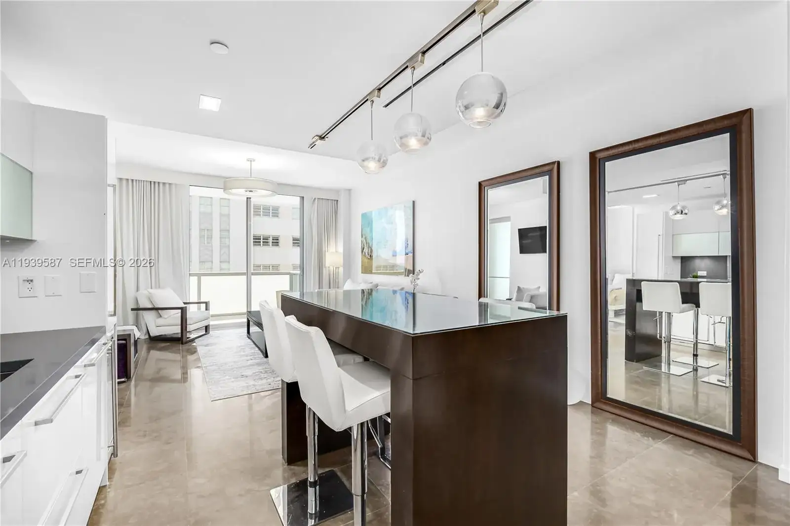 1 bedroom 1 bath Residential for sale at 220 21st St # 507, Miami Beach FL 33139