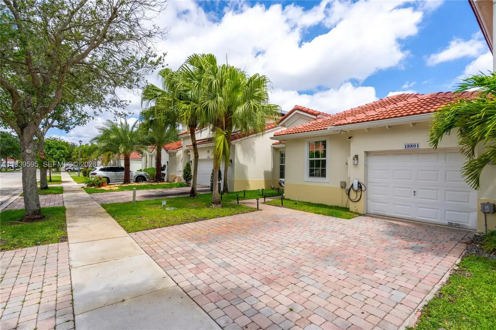 3 bedroom 2 bath Residential for sale at 18801 SW 25th Ct, Miramar FL 33029
