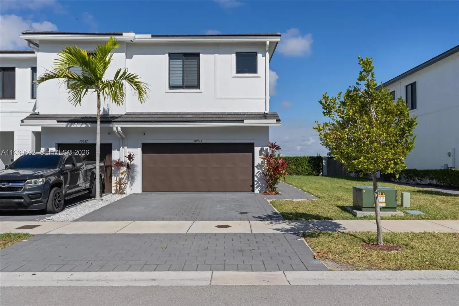 3 bedroom 2 bath Residential for sale at 10933 SW 232nd Ter, Homestead FL 33032