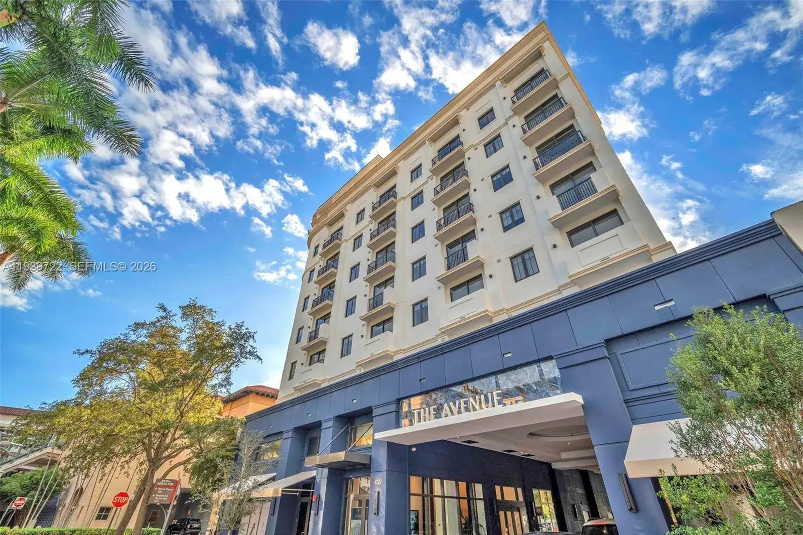 2 bedroom 1 bath Residential for sale at 4220 Laguna St # 505, Coral Gables FL 33146