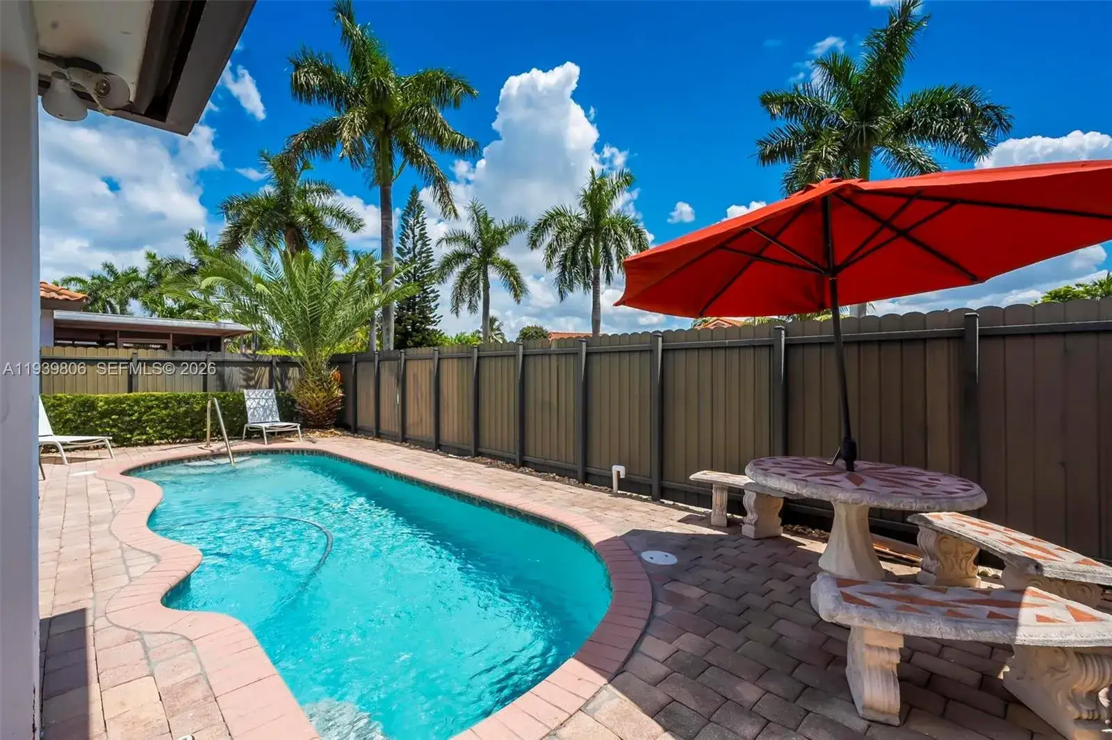 3 bedroom 2 bath Residential for sale at 945 NW 132nd Ave W, Miami FL 33182