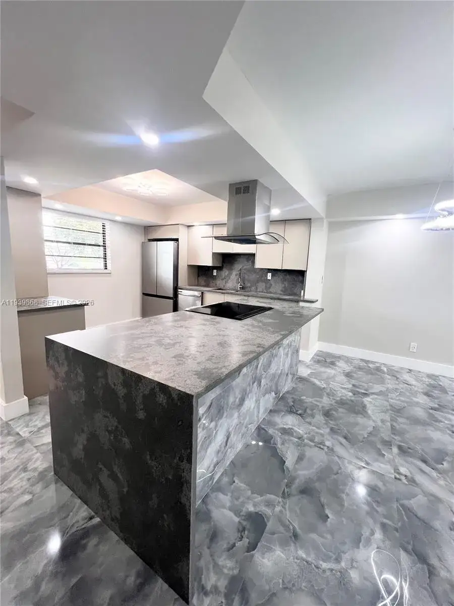 2 bedroom 2 bath Residential for sale at 4930 E Sabal Palm Blvd # 206, Tamarac FL 33319