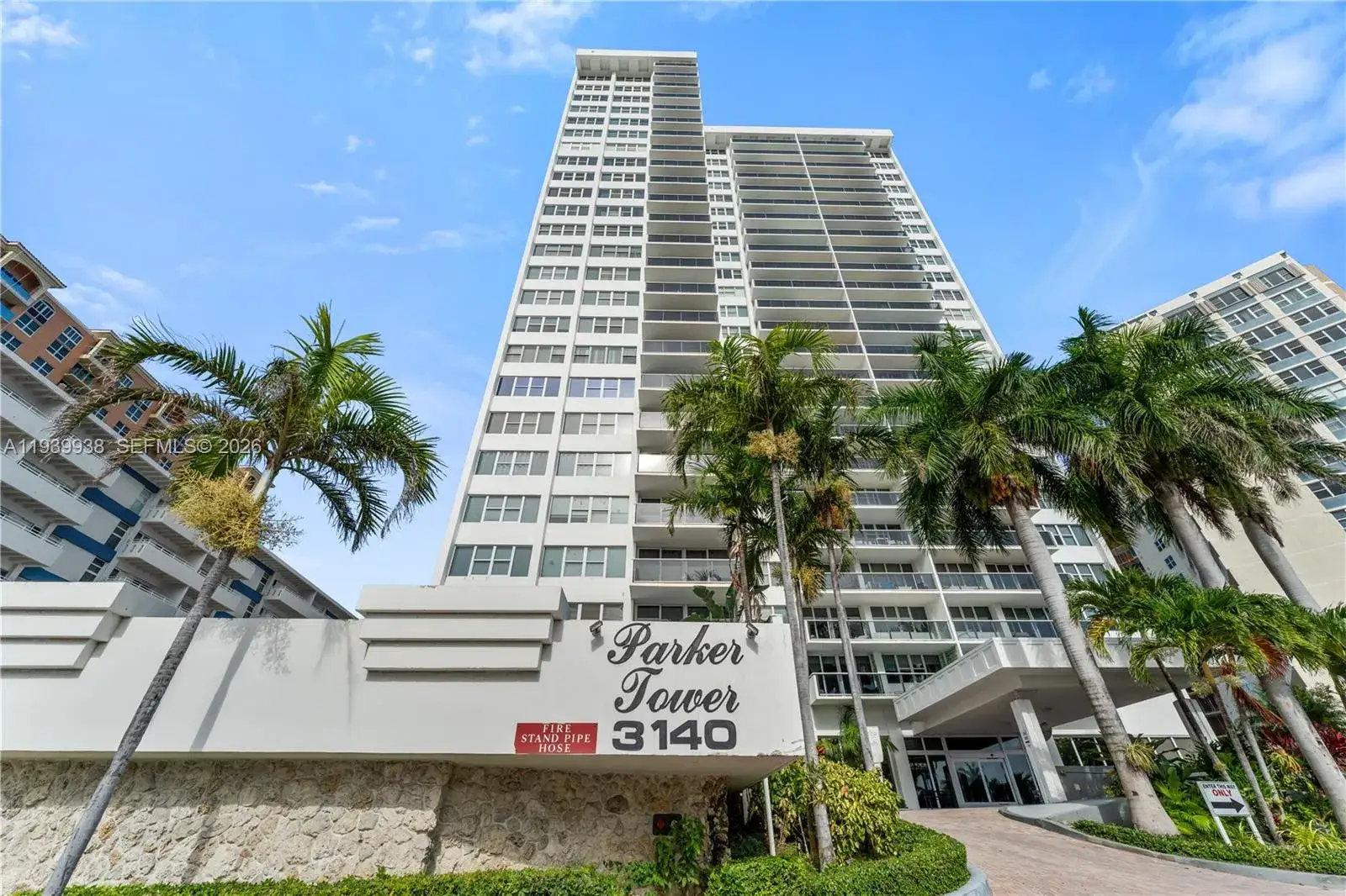 2 bedroom 2 bath Residential for sale at 3140 S Ocean Dr # 212, Hallandale Beach FL 33009
