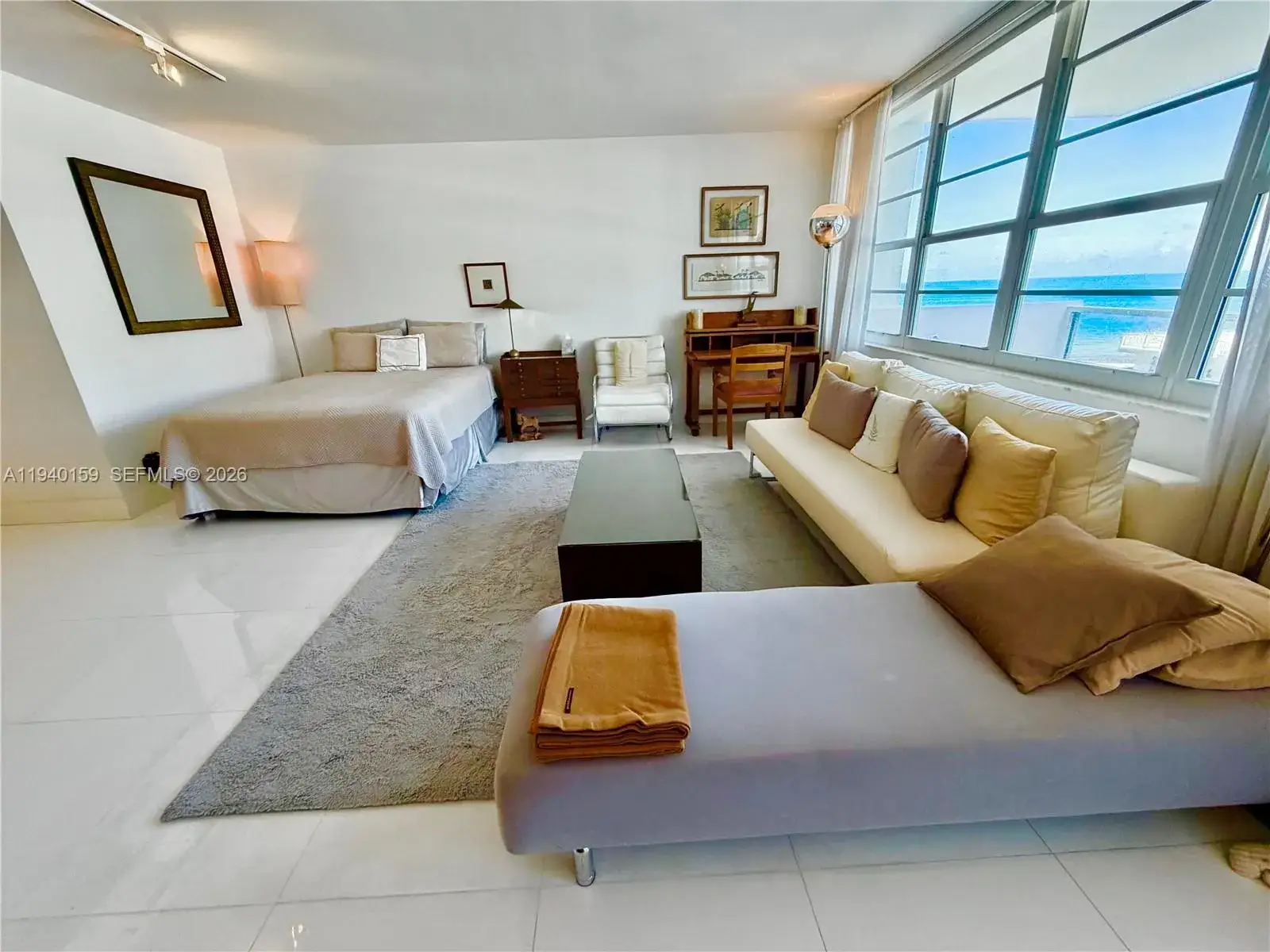 1 bath Residential for sale at 100 Lincoln Rd # 1230, Miami Beach FL 33139