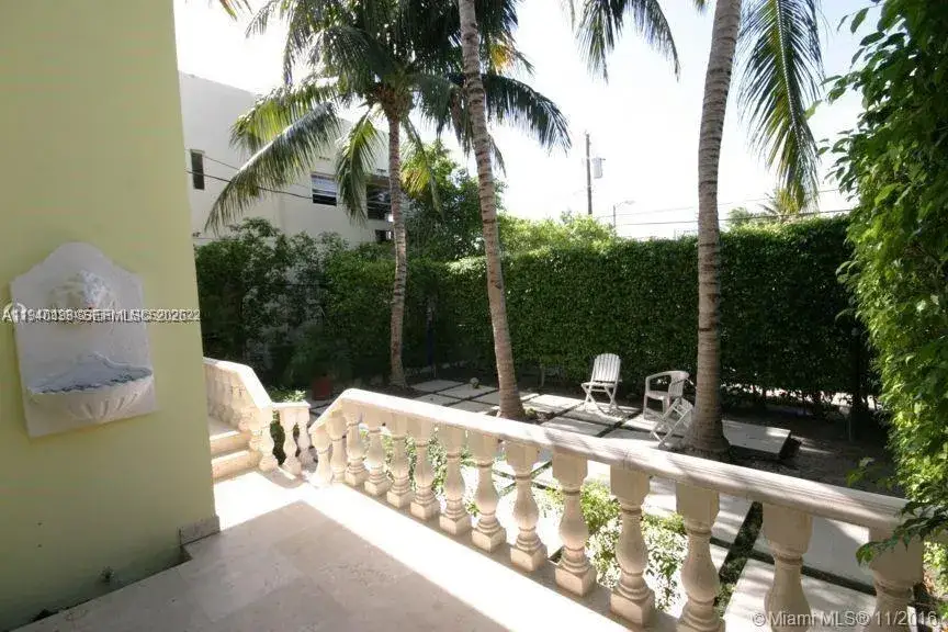 Residential Income for sale at 3921 N Meridian Ave, Miami Beach FL 33140