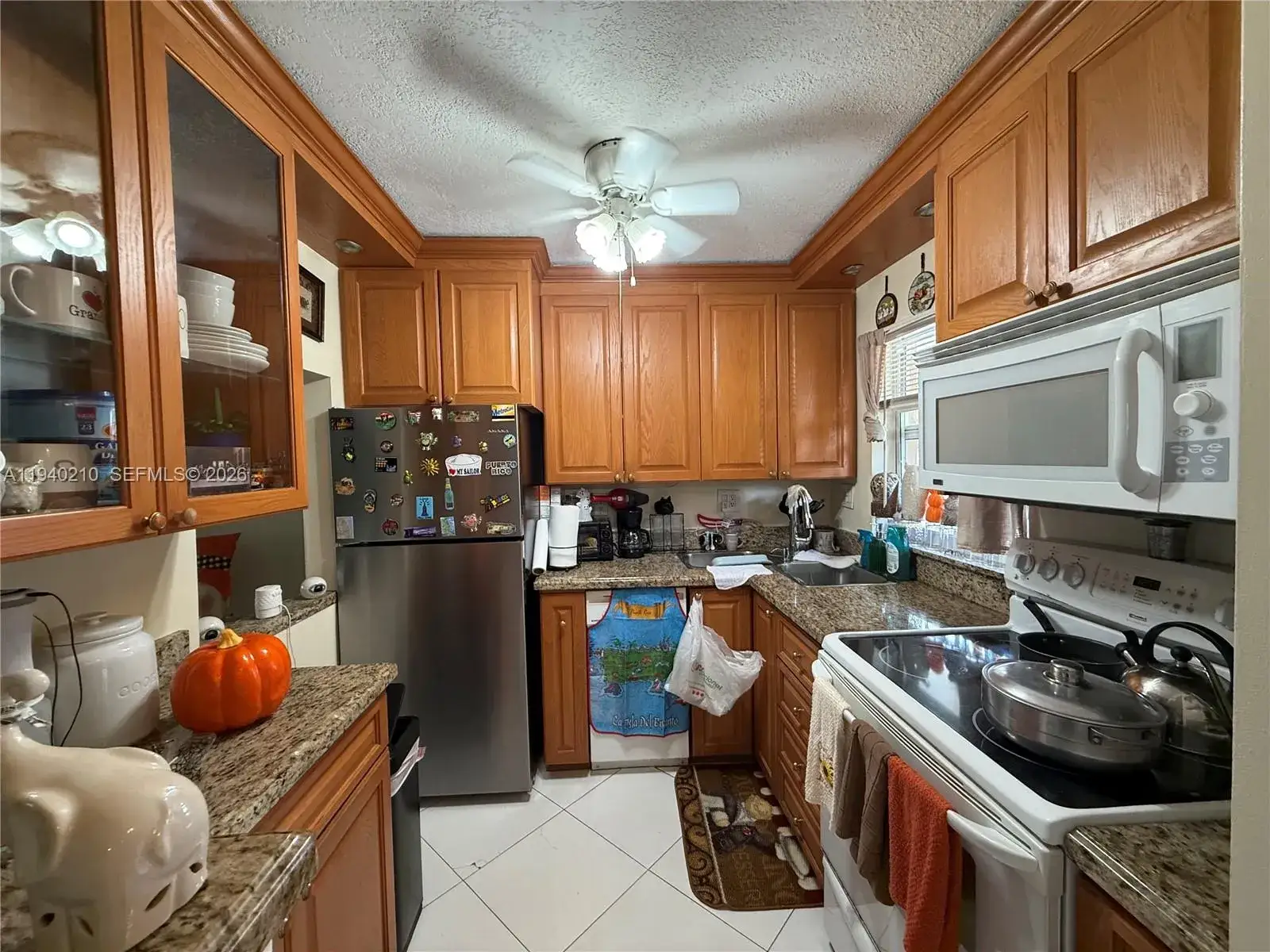 1 bedroom 1 bath Residential for sale at 9041 Sunrise Lakes Blvd # 207, Sunrise FL 33322