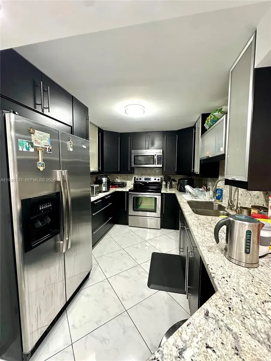 1 bedroom 2 bath Residential Lease for rent at 1904 S Ocean Dr # 701, Hallandale Beach FL 33009