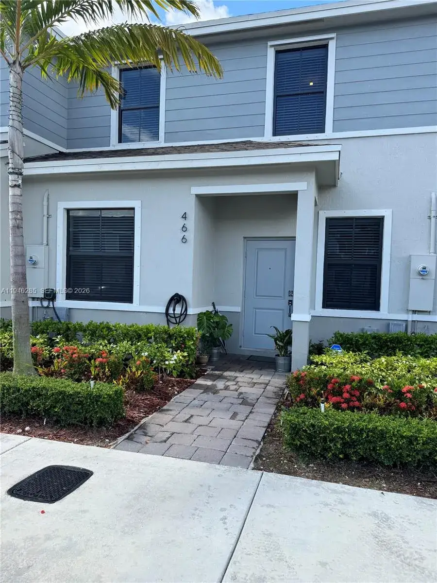 4 bedroom 3 bath Residential Lease for rent at 466 NE 12 STREET, Florida City FL 33034
