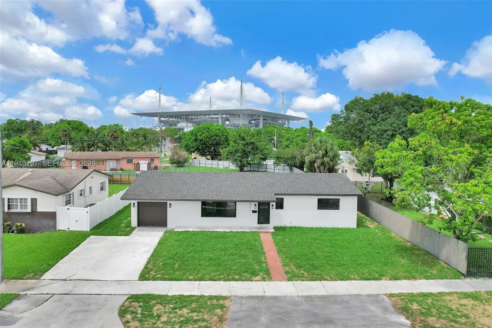 3 bedroom 2 bath Residential for sale at 2225 NW 195th St, Miami Gardens FL 33056