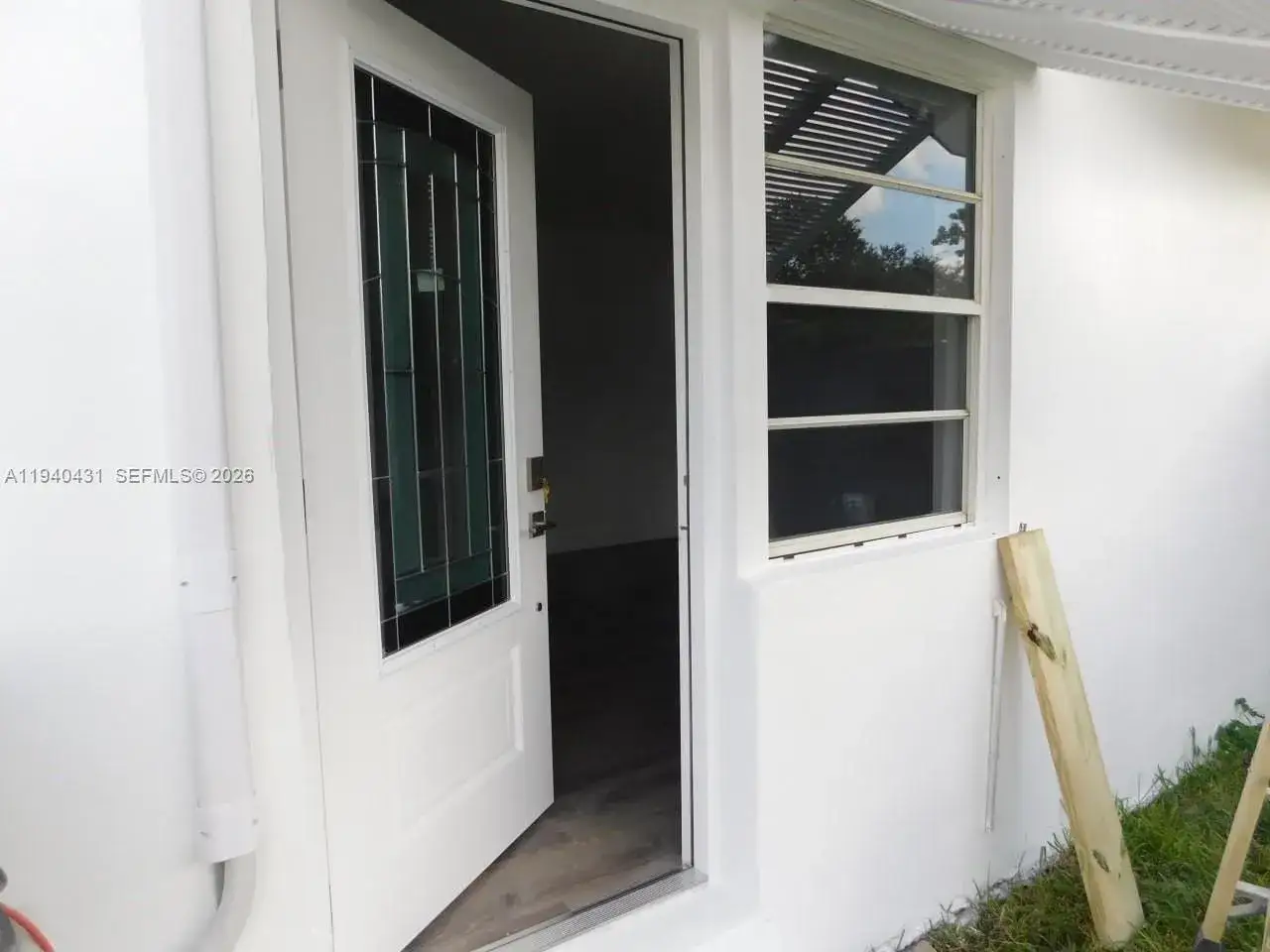 1 bedroom 1 bath Residential Lease for rent at 16240 SW 286th St # B, Homestead FL 33033