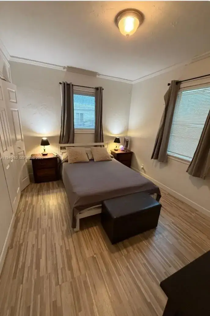 1 bedroom 1 bath Residential Lease for rent at 1715 NW 13th St, Fort Lauderdale FL 33311