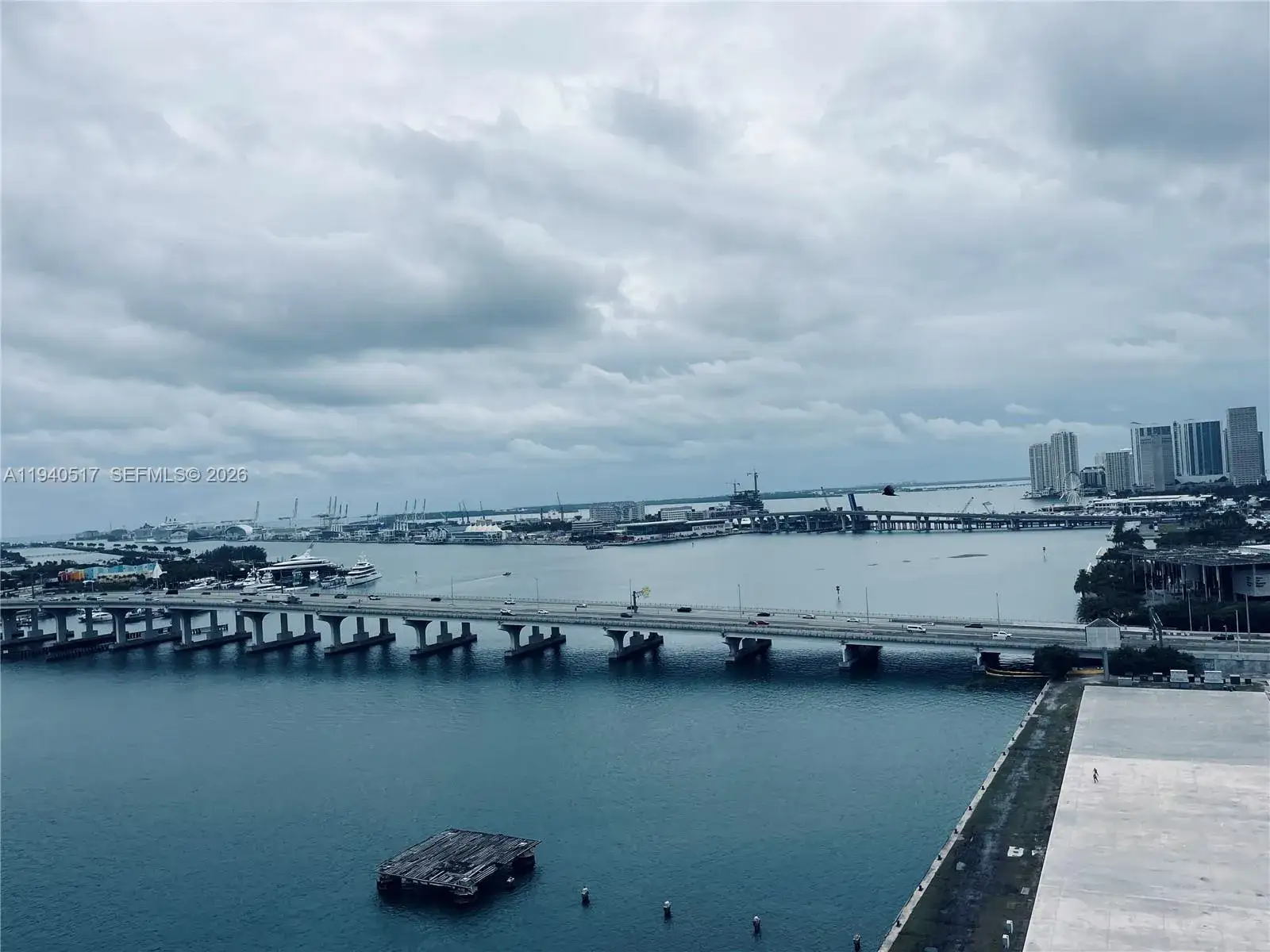 1 bedroom 1 bath Residential for sale at 555 NE 15th St # 22I, Miami FL 33132