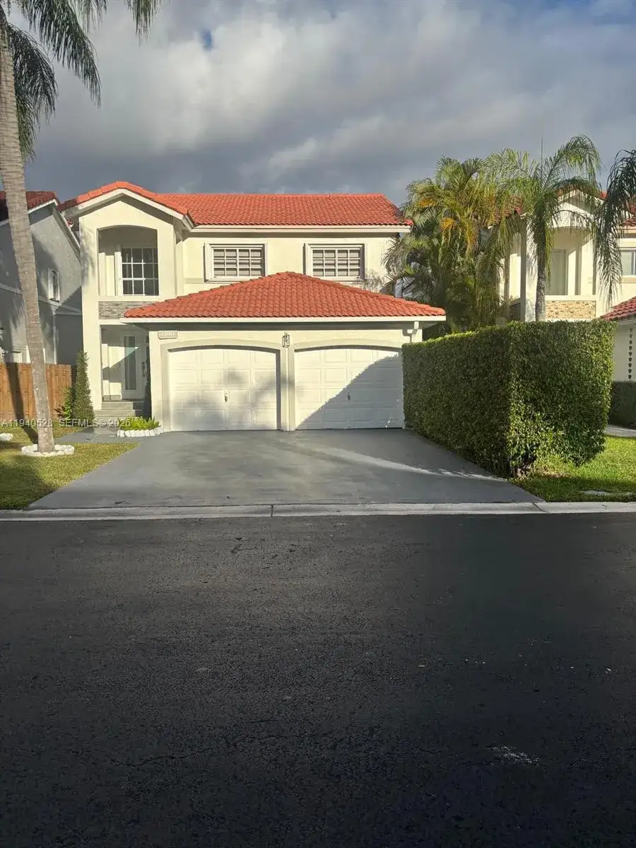 4 bedroom 2 bath Residential for sale at 13911 SW 100th Ln, Miami FL 33186