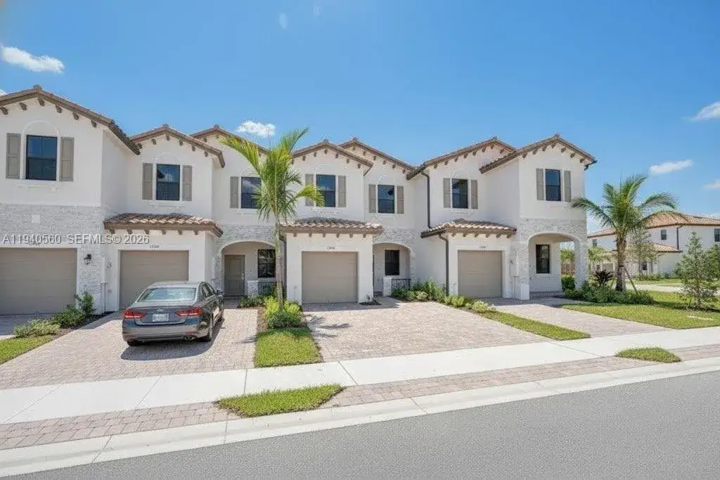 3 bedroom 2 bath Residential Lease for rent at 11926 SW 247th Ter # 11926, Homestead FL 33032