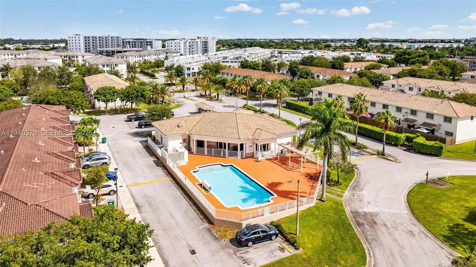 3 bedroom 2 bath Residential for sale at 14116 SW 260th St # 105, Homestead FL 33032
