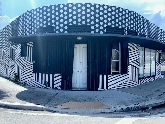 Commercial Sale for sale at 5600 NW 7 Ave, Miami FL 33127