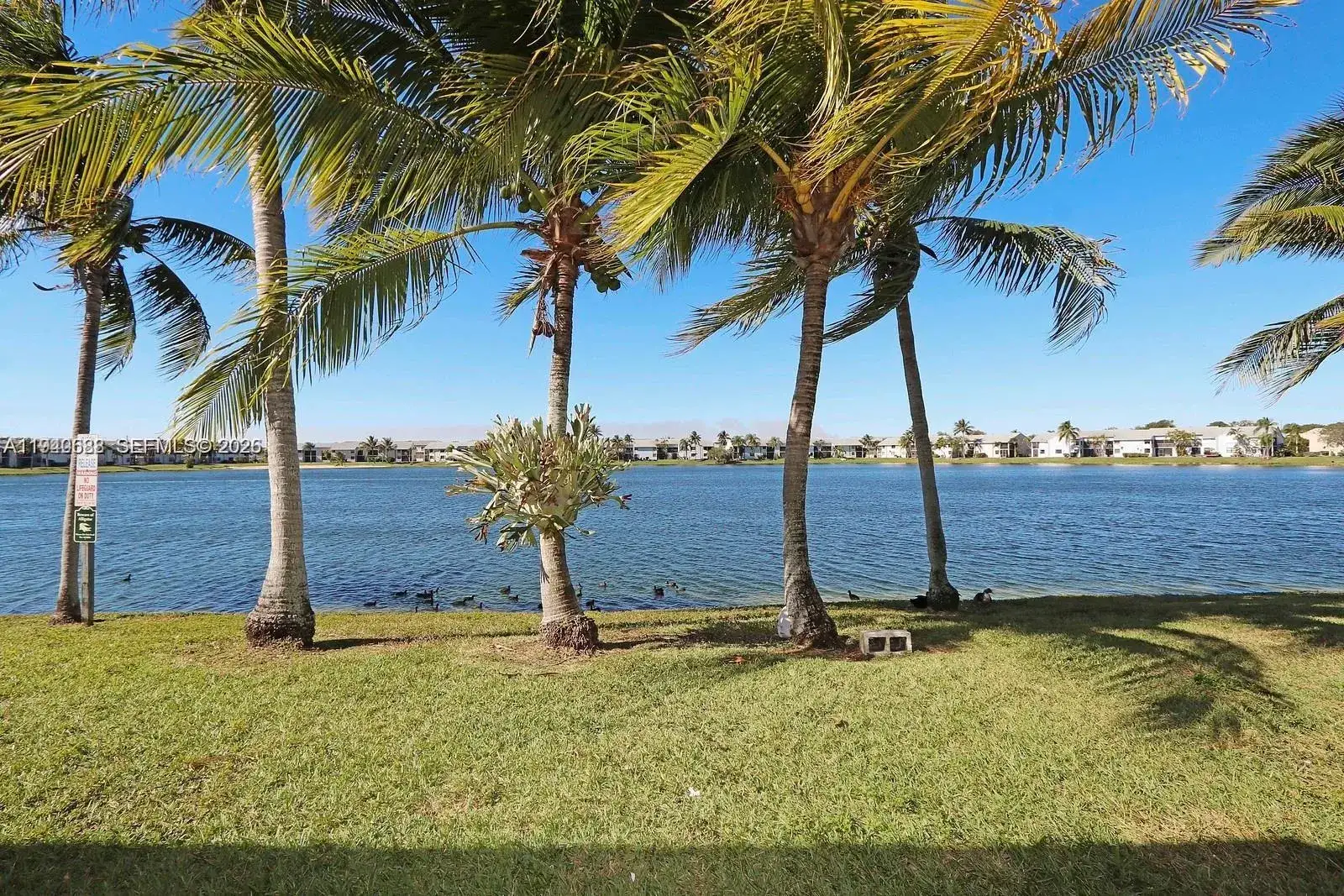 2 bedroom 2 bath Residential for sale at 1400 Jefferson Dr # 1400G, Homestead FL 33034