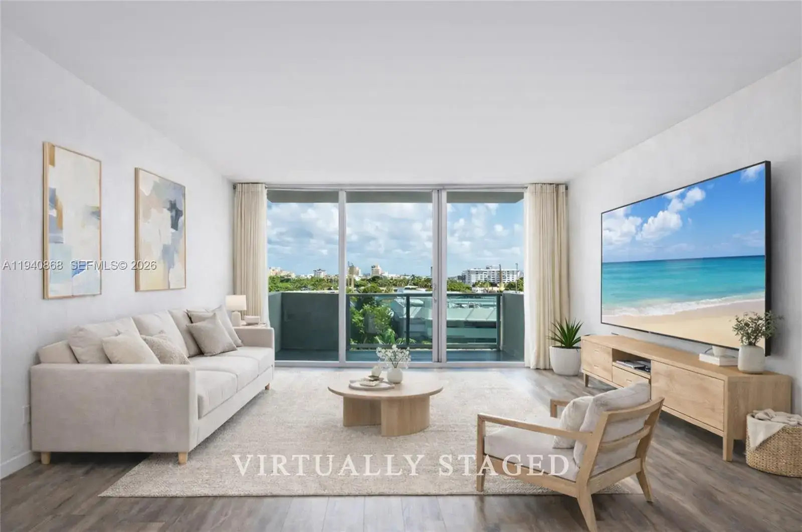 1 bedroom 1 bath Residential for sale at 1200 West Ave # 708, Miami Beach FL 33139