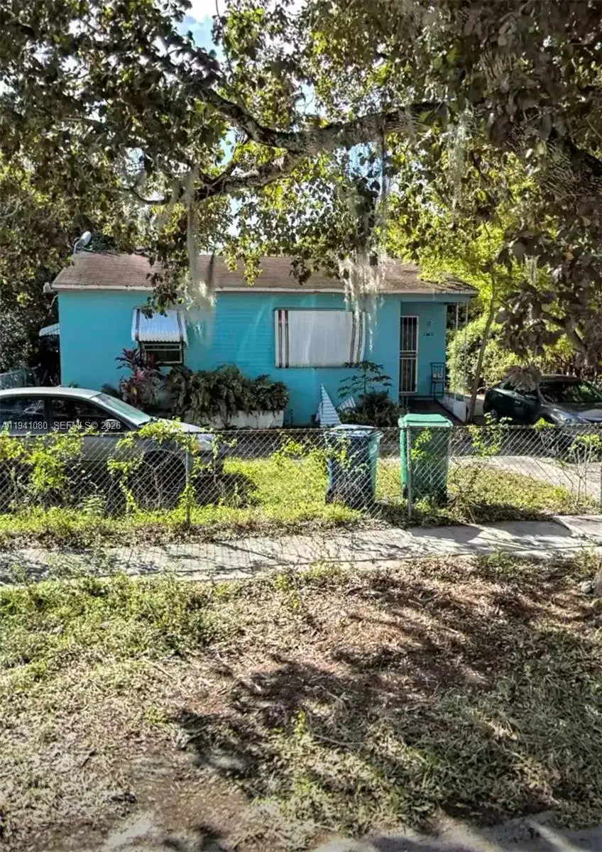 2 bedroom 1 bath Residential for sale at 2910 NW 66th St, Miami FL 33147