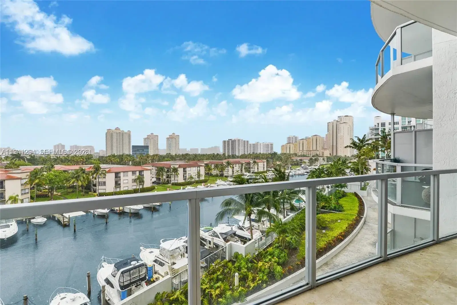 3 bedroom 2 bath Residential for sale at 3029 NE 188th St # 505, Aventura FL 33180