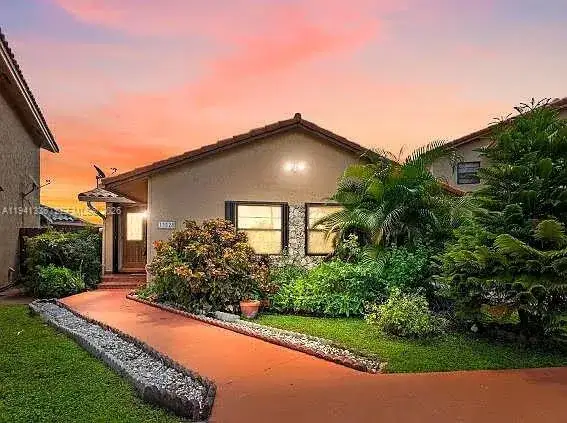 3 bedroom 2 bath Residential Lease for rent at 13528 SW 9th Ln # 0, Miami FL 33184