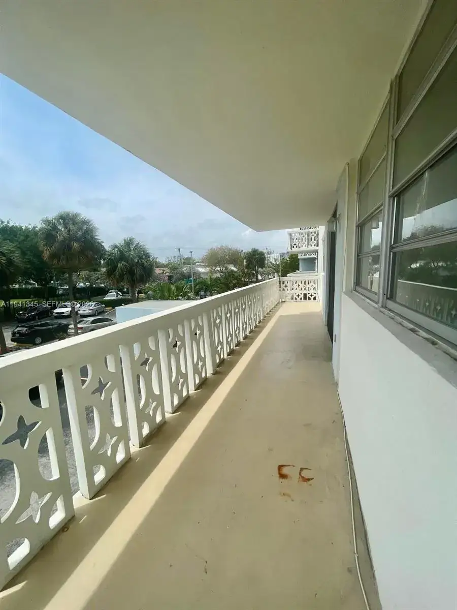 2 bedroom 2 bath Residential for sale at 13155 Ixora Ct # 201, North Miami FL 33181