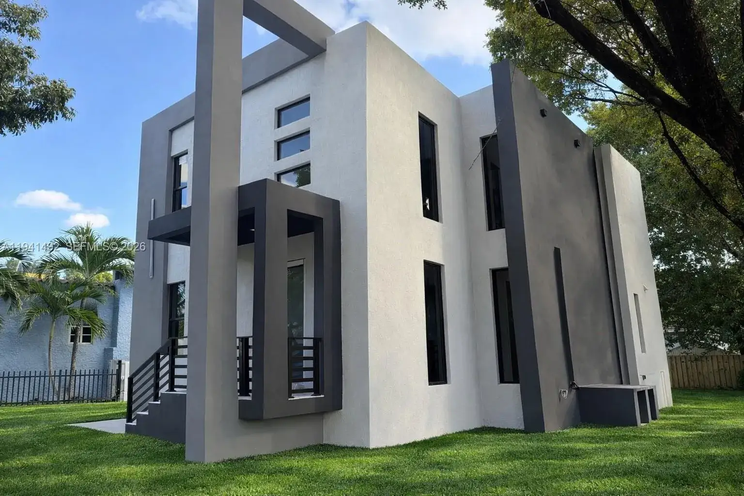 4 bedroom 4 bath Residential for sale at 1644 NW 8th Ter, Miami FL 33125