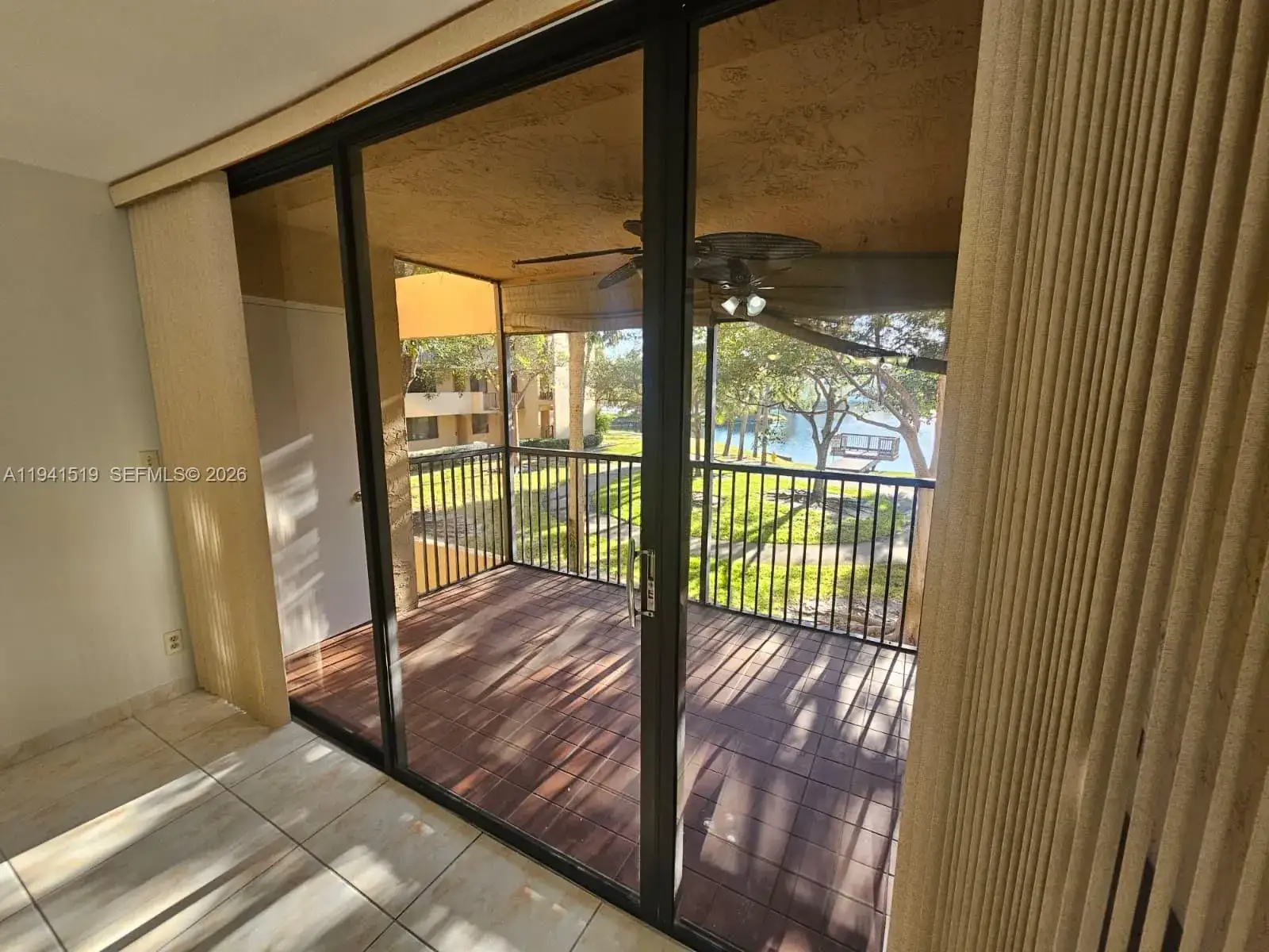 2 bedroom 2 bath Residential for sale at 8592 W Sunrise Blvd # 209, Plantation FL 33322