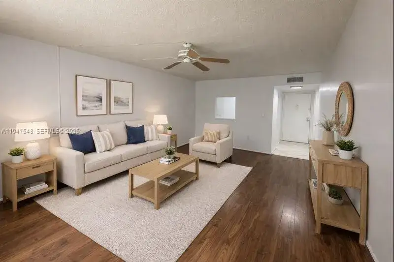 2 bedroom 2 bath Residential for sale at 4344 NW 9th Ave # 3D, Deerfield Beach FL 33064