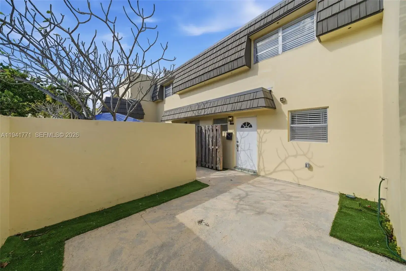 2 bedroom 2 bath Residential Lease for rent at 8313 SW 137th Ave # 8313, Miami FL 33183