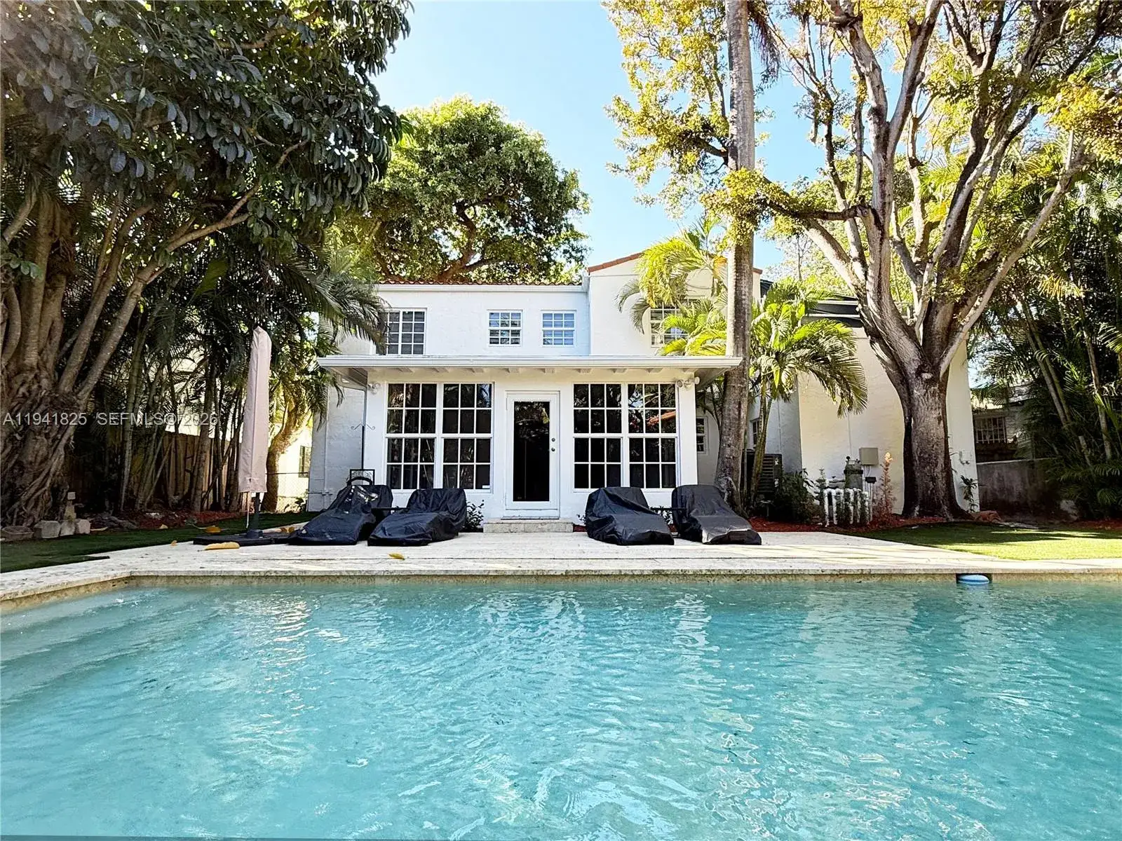5 bedroom 4 bath Residential for sale at 5835 La Gorce Dr, Miami Beach FL 33140