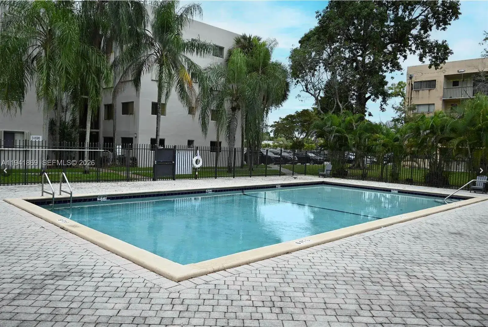 3 bedroom 2 bath Residential for sale at 8400 SW 133rd Ave Rd # 311, Miami FL 33183