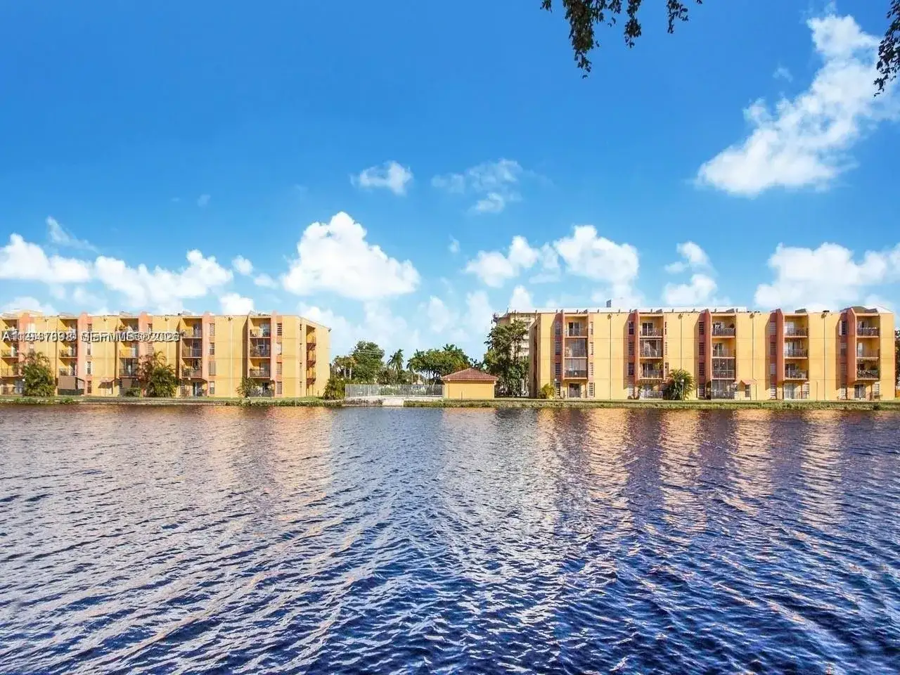 2 bedroom 2 bath Residential Lease for rent at 4717 NW 7th St # 10, Miami FL 33126