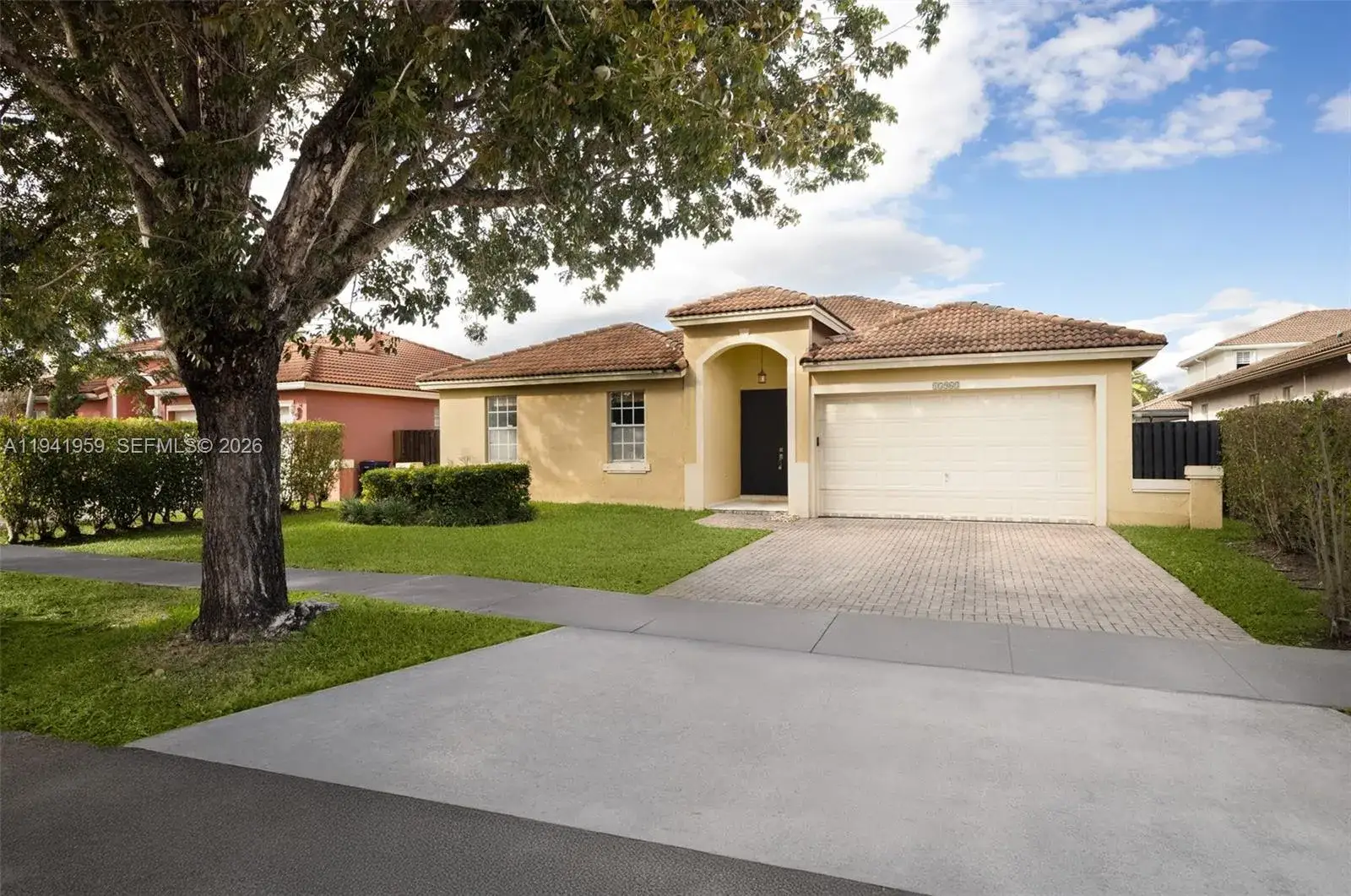 4 bedroom 2 bath Residential Lease for rent at 15963 SW 99th Ln, Miami FL 33196