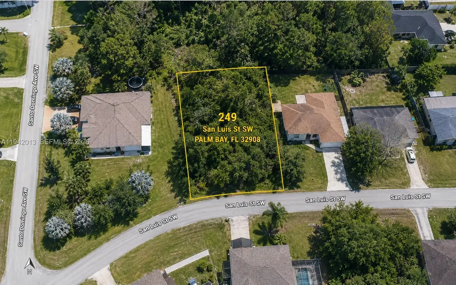 249 San Luis St SW, Palm Bay FL 32908