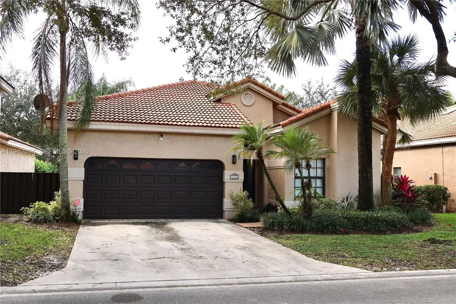 3 bedroom 2 bath Residential Lease for rent at 1521 NW 105th Ave, Plantation FL 33322