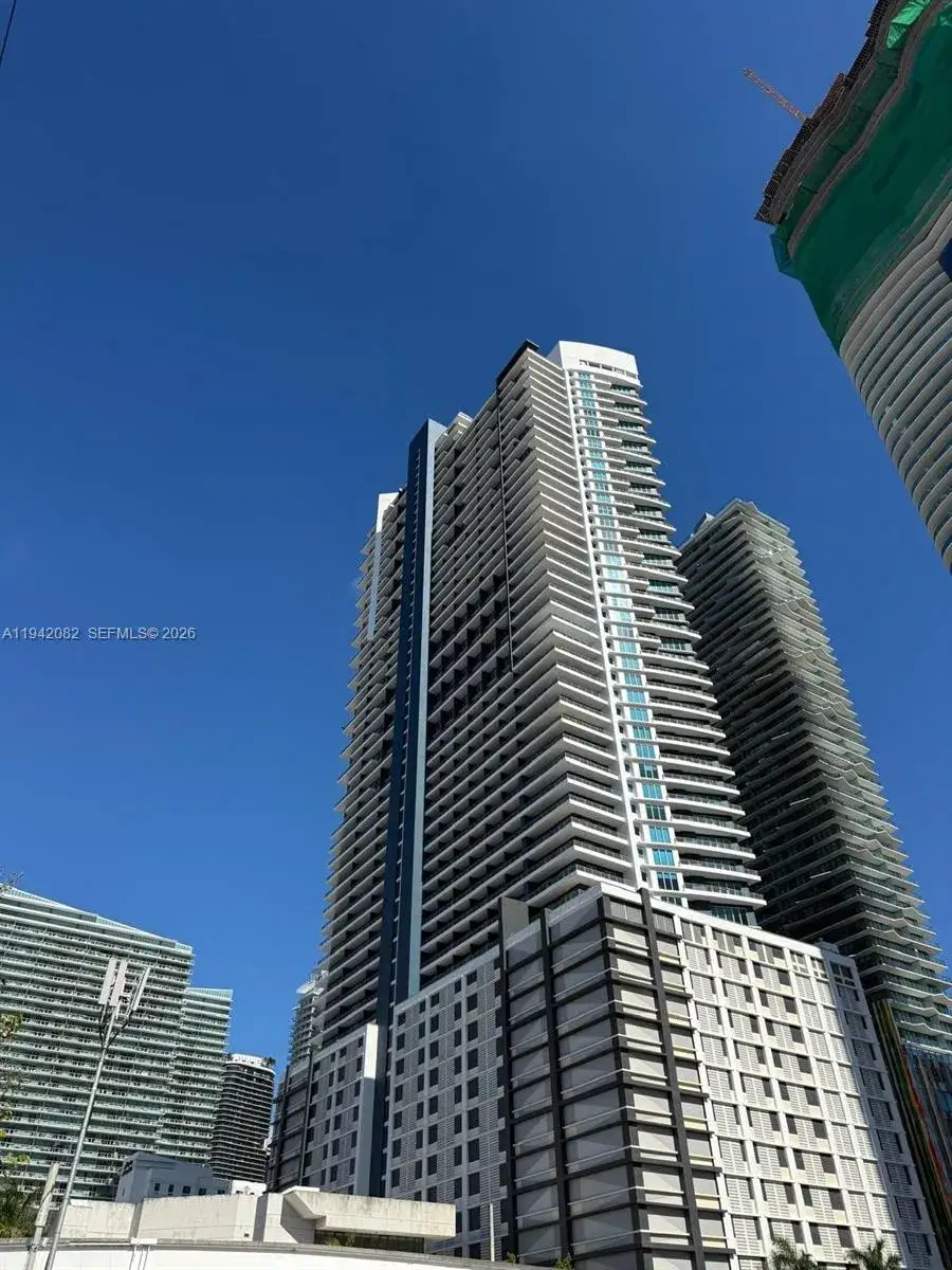 1 bath Residential Lease for rent at 60 SW 13th St # 1519, Miami FL 33130