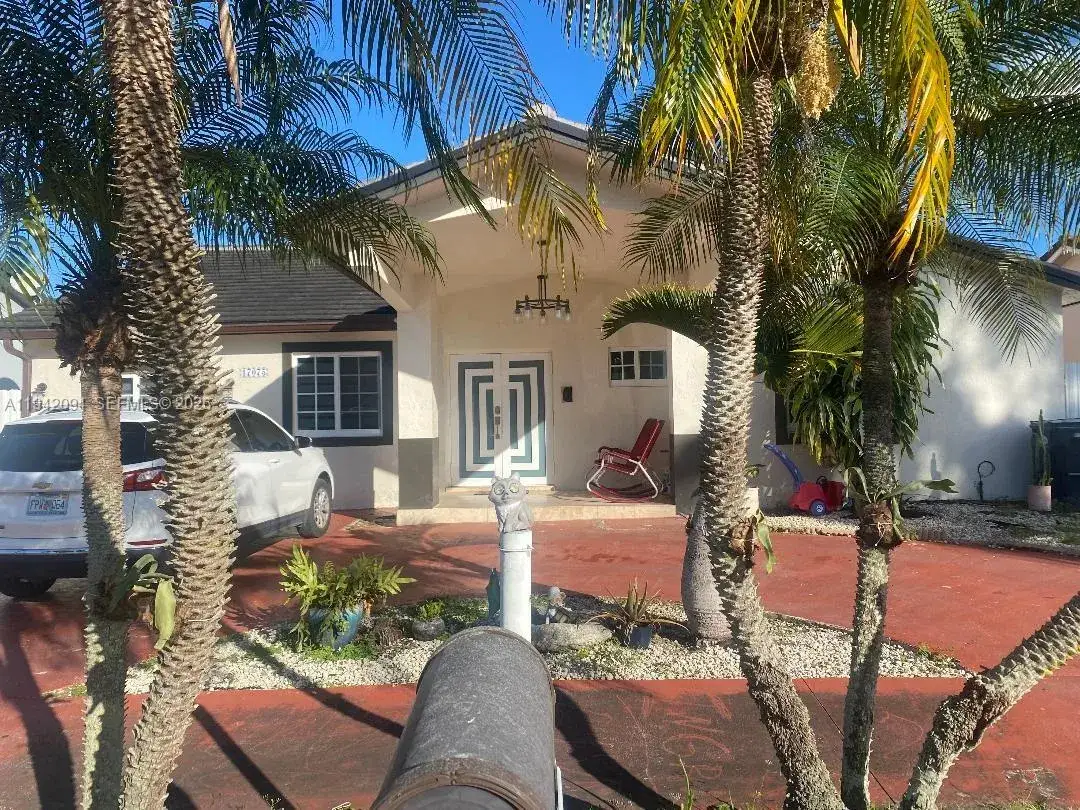 3 bedroom 2 bath Residential for sale at 17075 SW 145th Ave, Miami FL 33177